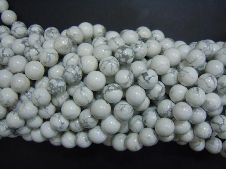 15.5" 14mm/16mm Natural white howlite round beads