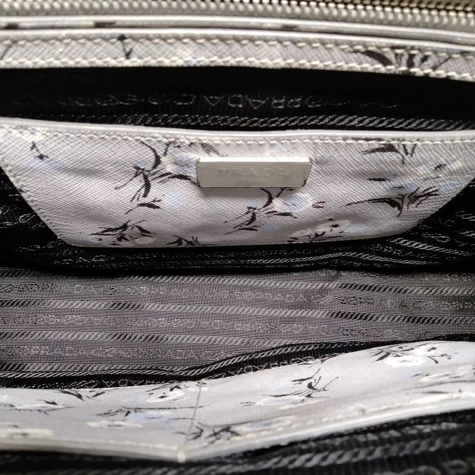 431458AZ (X6) Prada Crossbody Bag Gray PVC