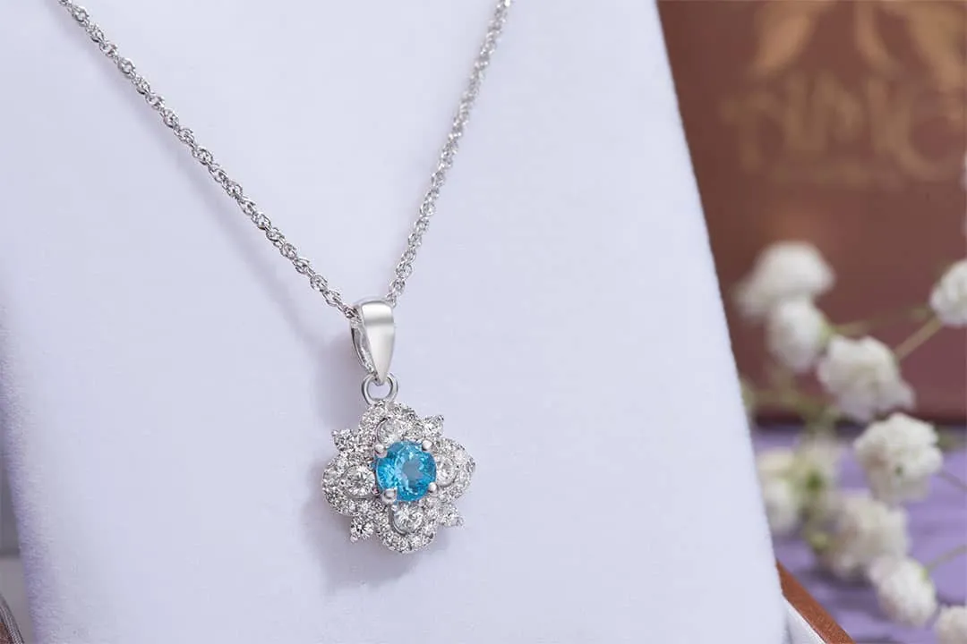 5mm Natural Blue Topaz Flower Pendant Necklace in Sterling Silver
