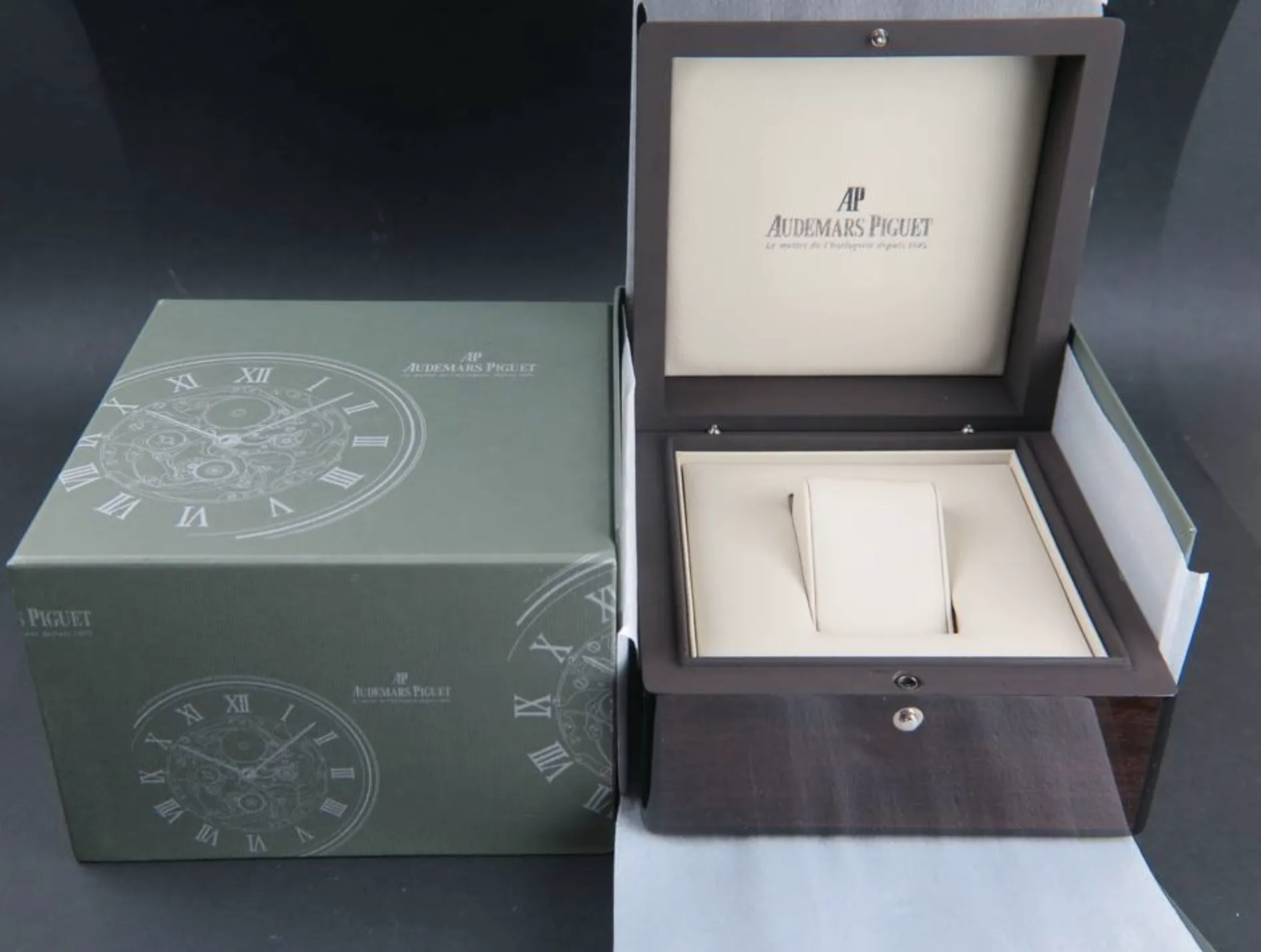 Best Swiss Clone Replica Royal Oak - SelfWinding Leather