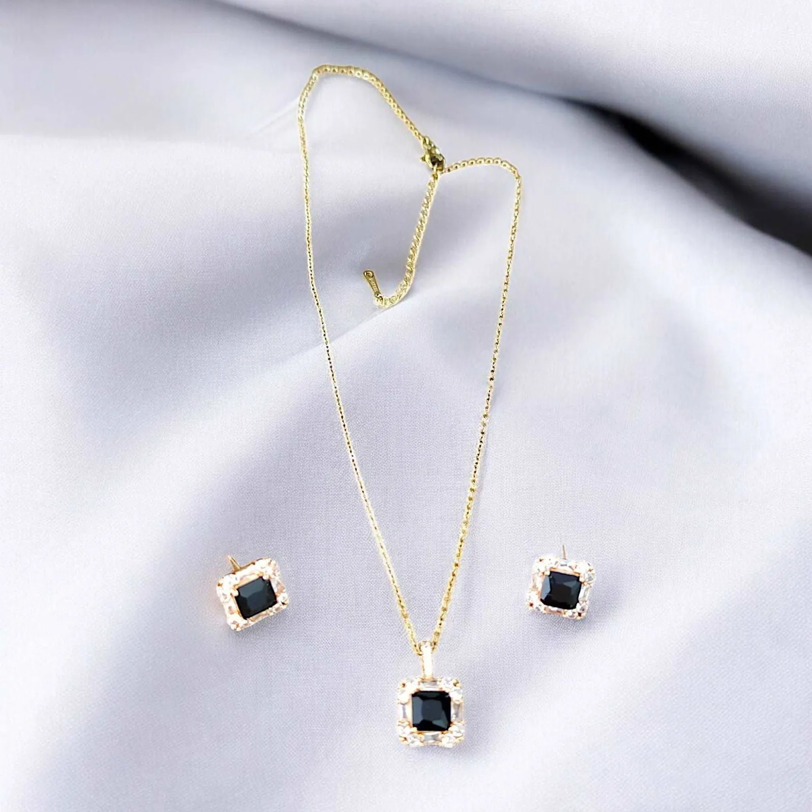 Black Gemstone Jewelry Set