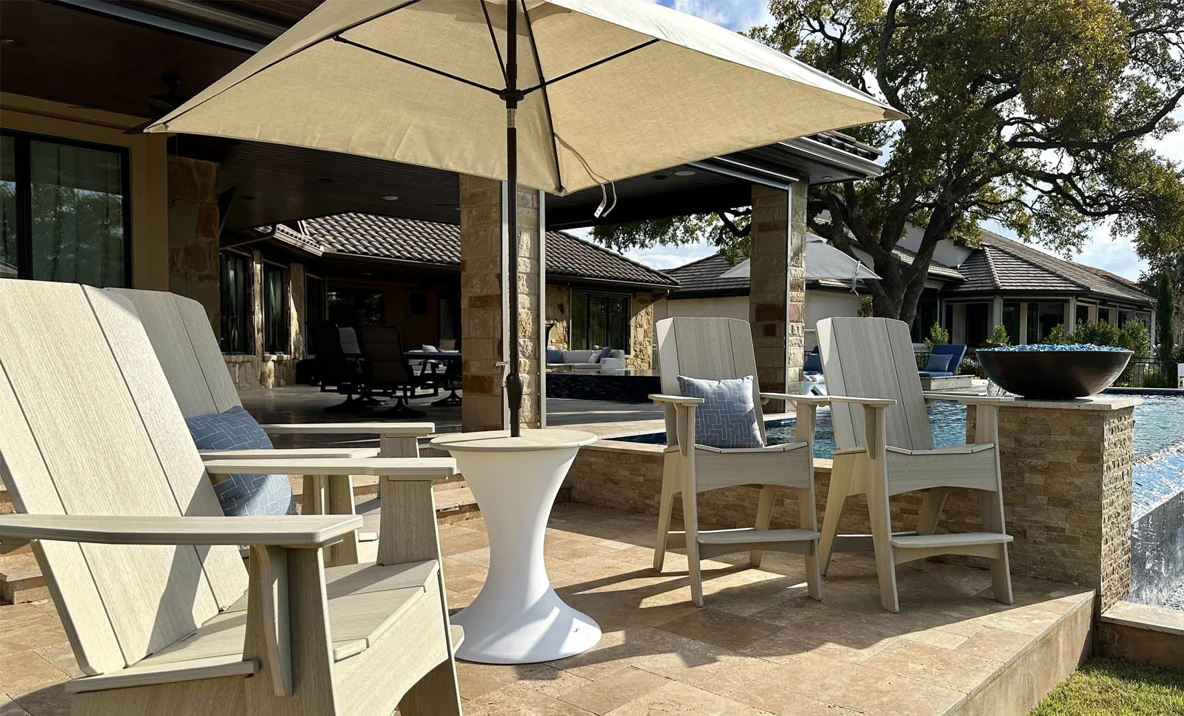 Essential Fiberglass Umbrella - 11' Octagon Pulley