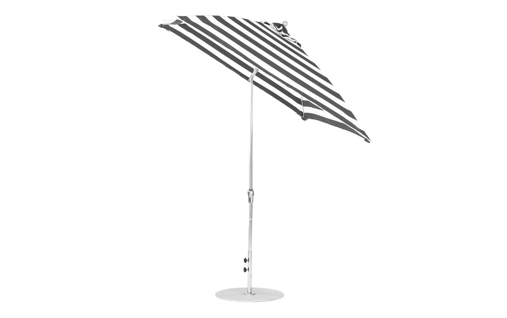 Essential Fiberglass Umbrella - 7.5' Square Crank Auto Tilt