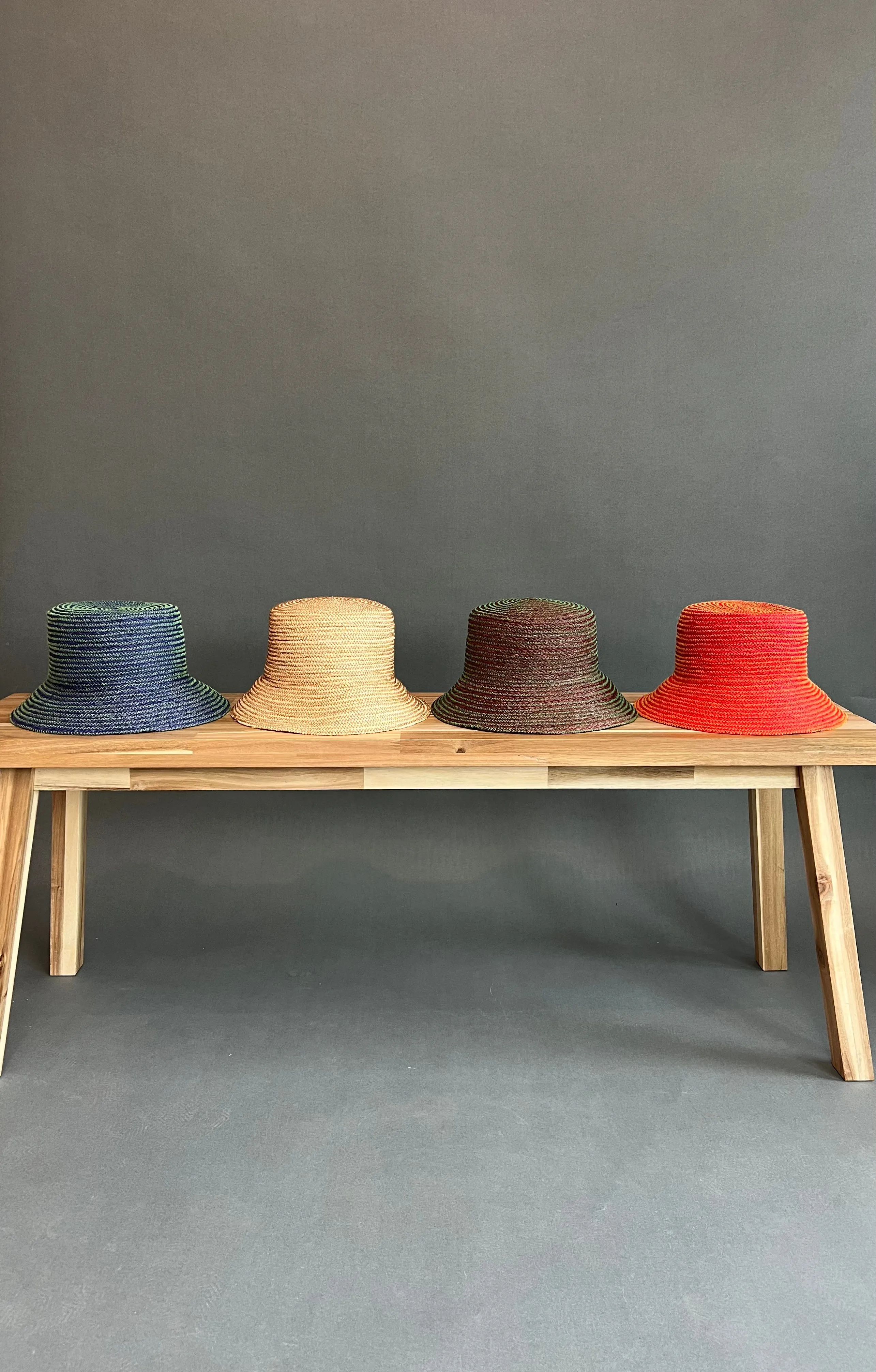 Lola Hats - Piquillo