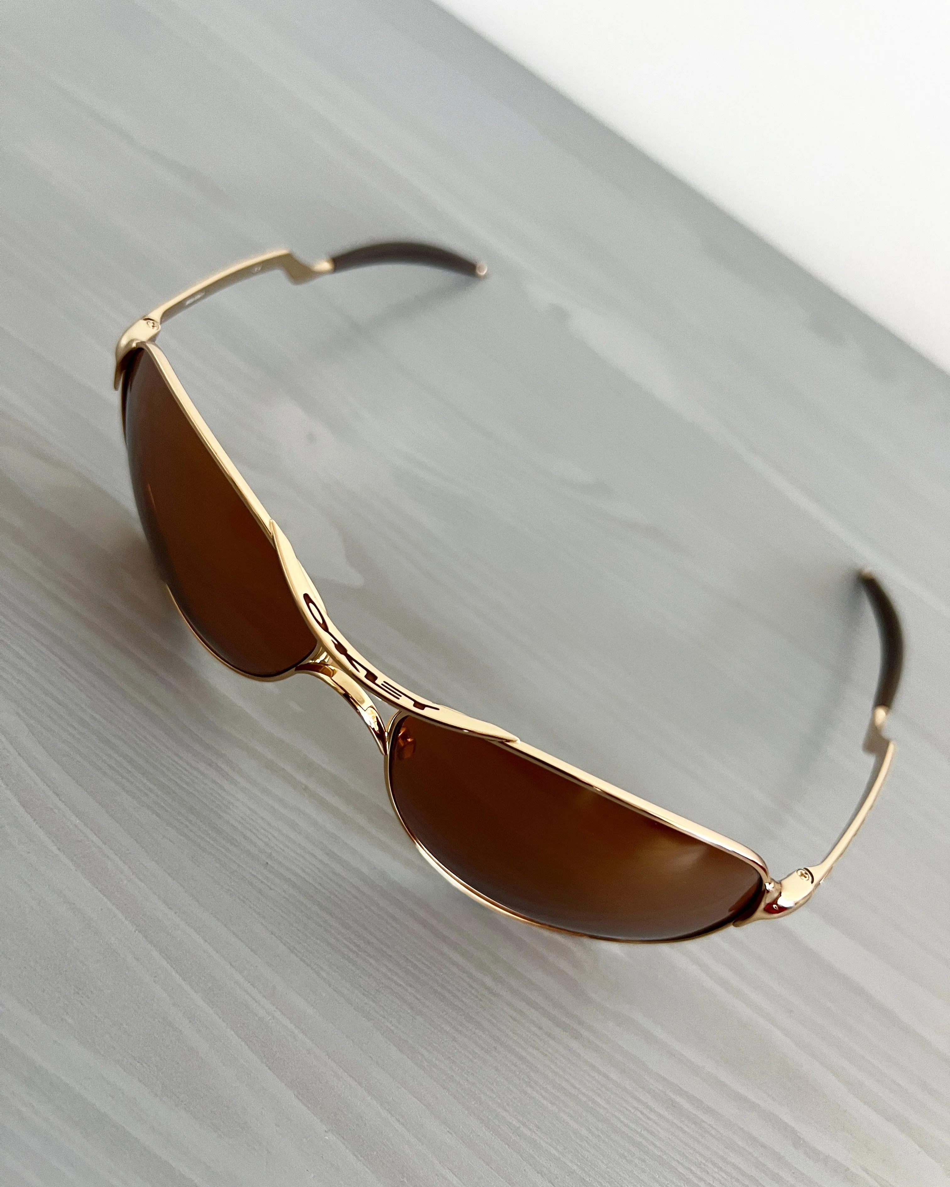 Oakley 2005 Warden Trigger Polished Gold Sunglasses