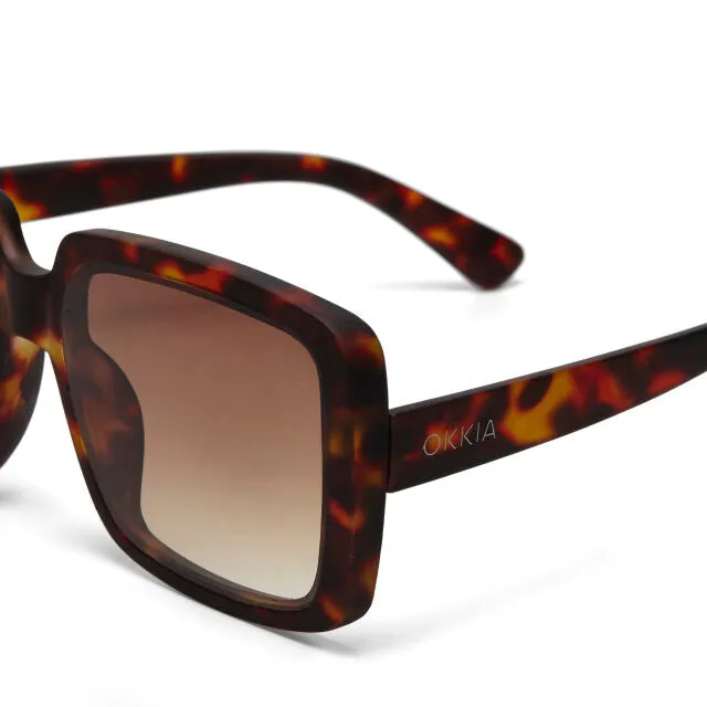 Okkia Sunglasses Square Classic Brown Gradient