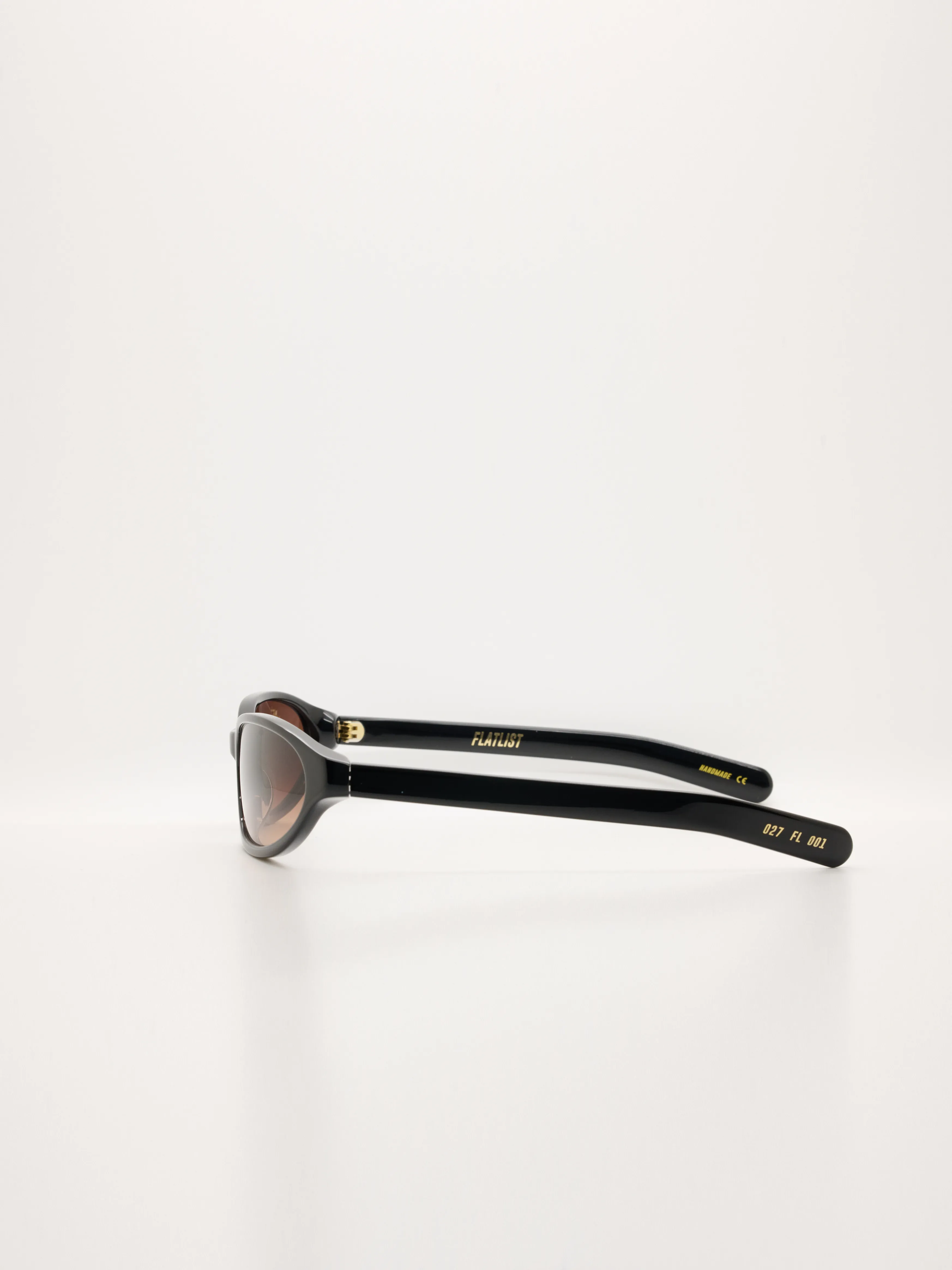 OLYMPIA SOLID BLACK / BROWN GRADIENT LENS