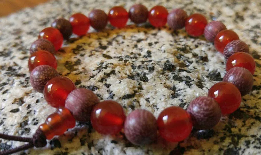 Purpleheart Wood & Carnelian Beaded Bracelet - Wrist Mala - 8mm