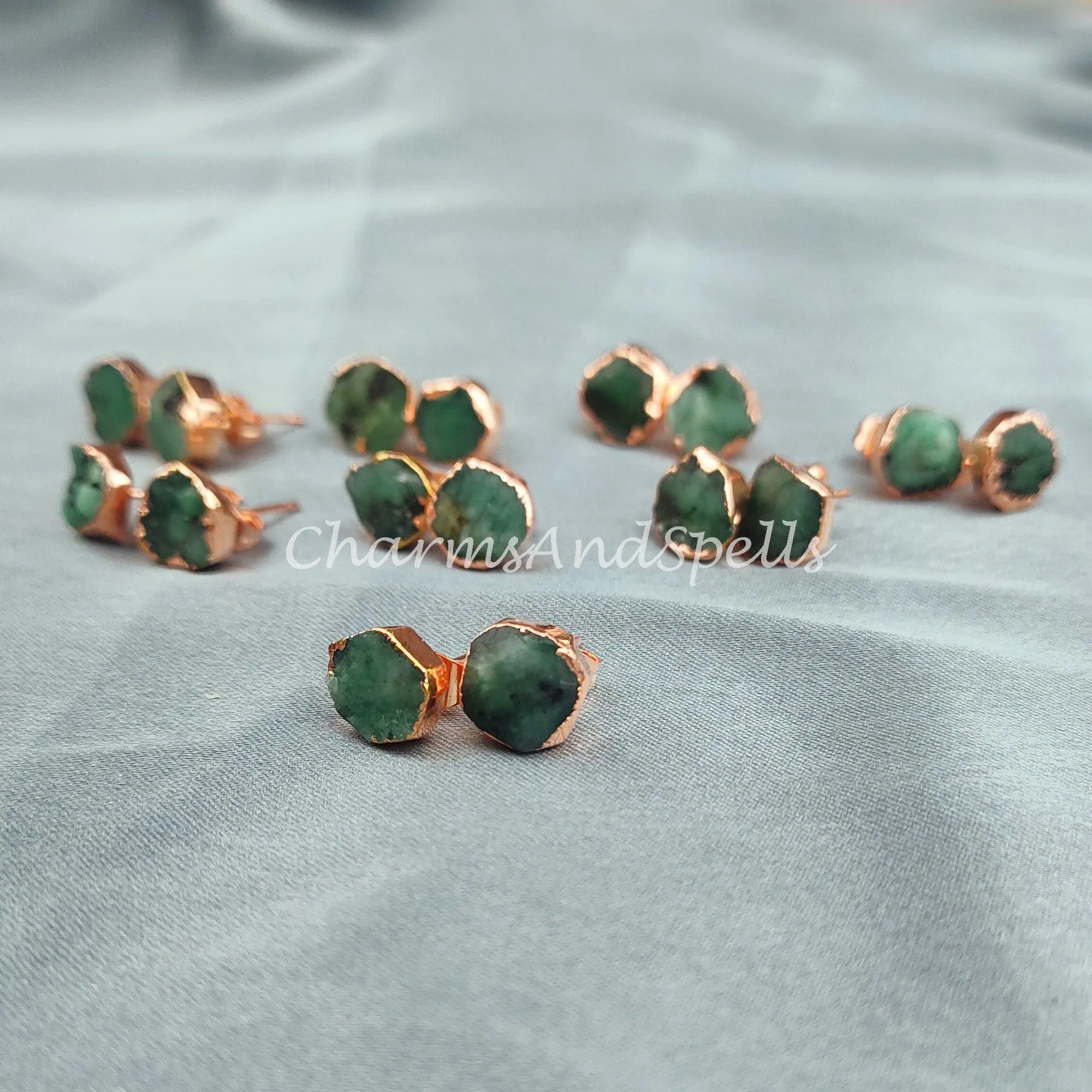 Raw Emerald Electroplated Stud Earrings, Copper Jewelry, Emerald Jewelry, Gemstone Earrings, Stud Earrings