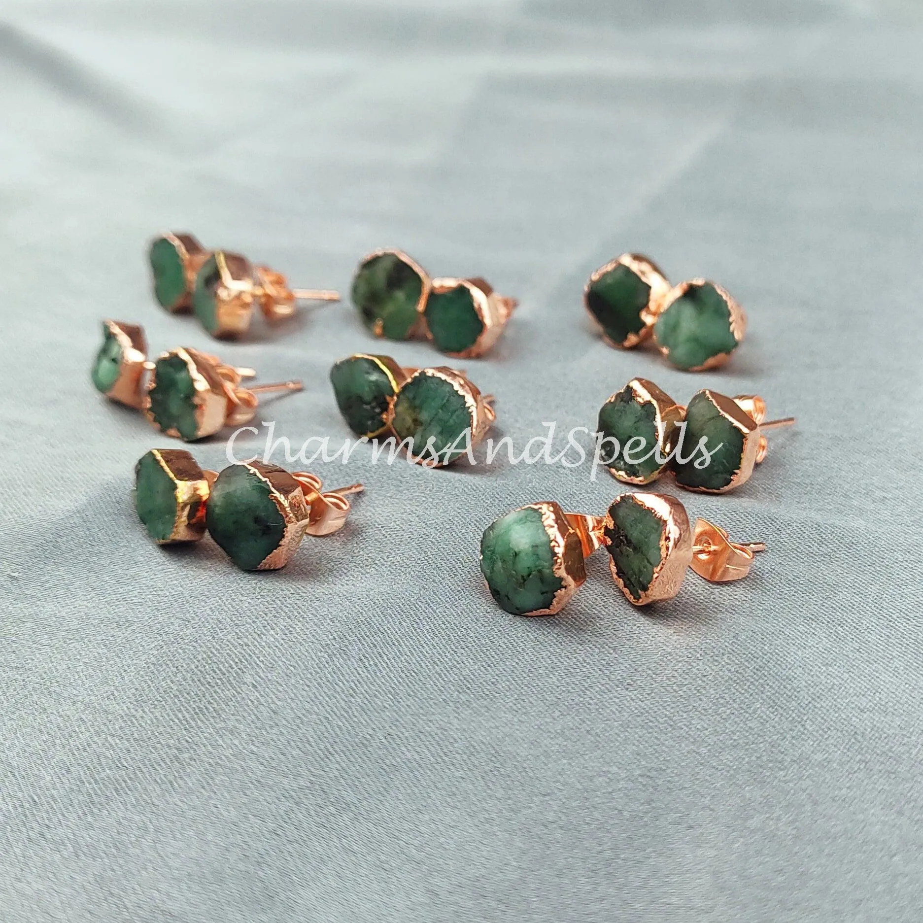 Raw Emerald Electroplated Stud Earrings, Copper Jewelry, Emerald Jewelry, Gemstone Earrings, Stud Earrings