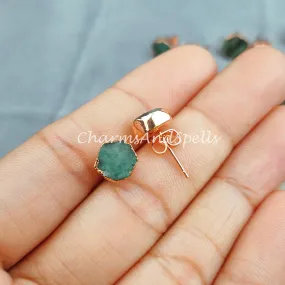 Raw Emerald Electroplated Stud Earrings, Copper Jewelry, Emerald Jewelry, Gemstone Earrings, Stud Earrings