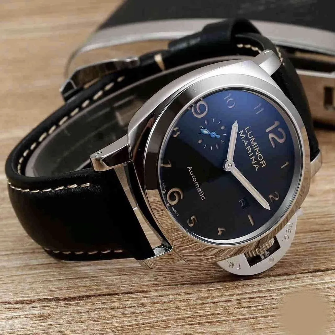 Replica Panerai - Black Luminor Marina with leather band