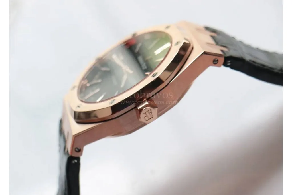 Replica Royal Oak - SelfWinding Leather