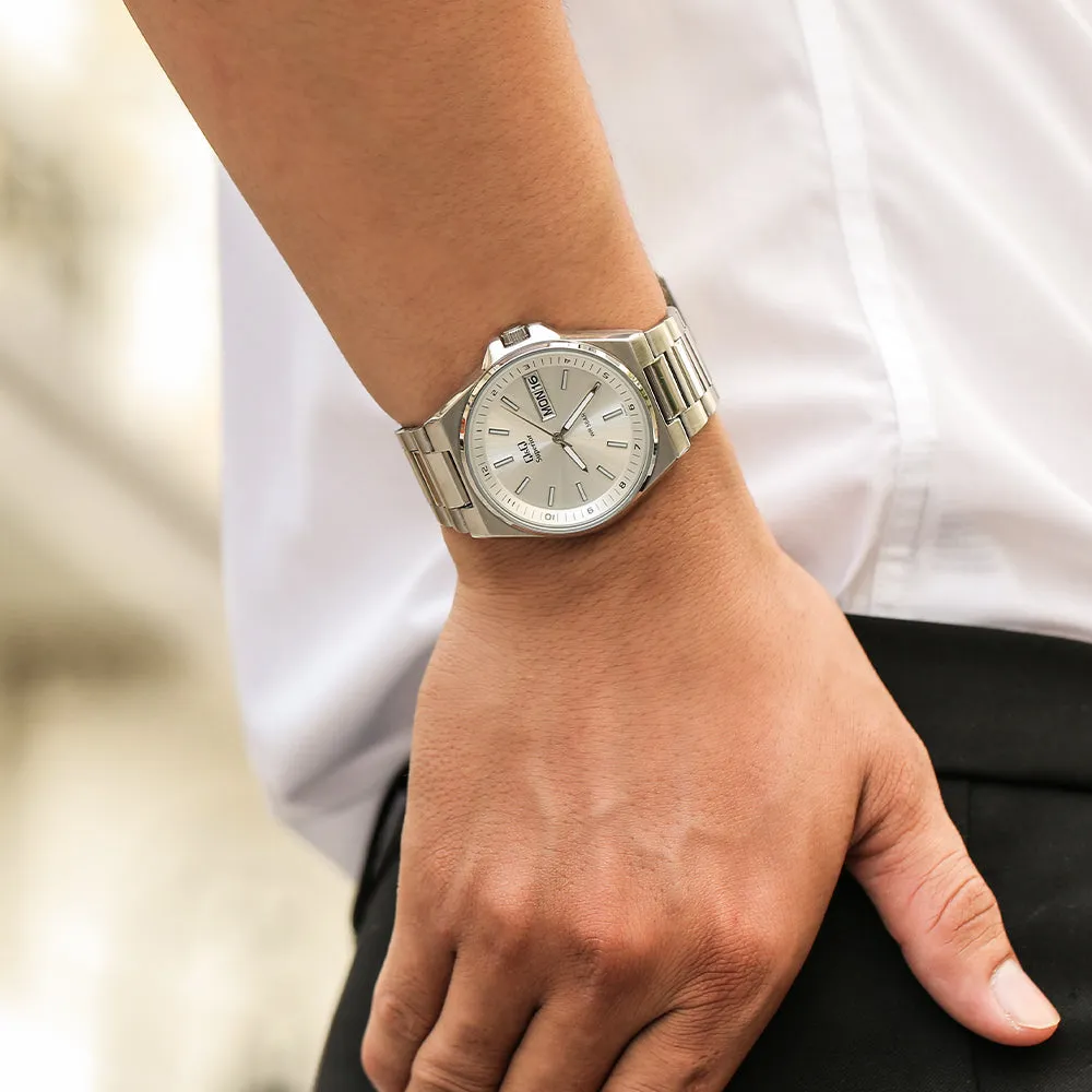 WW2187 Q&Q Superior Day Date Stainless Steel Silver Chain Watch S396J201Y